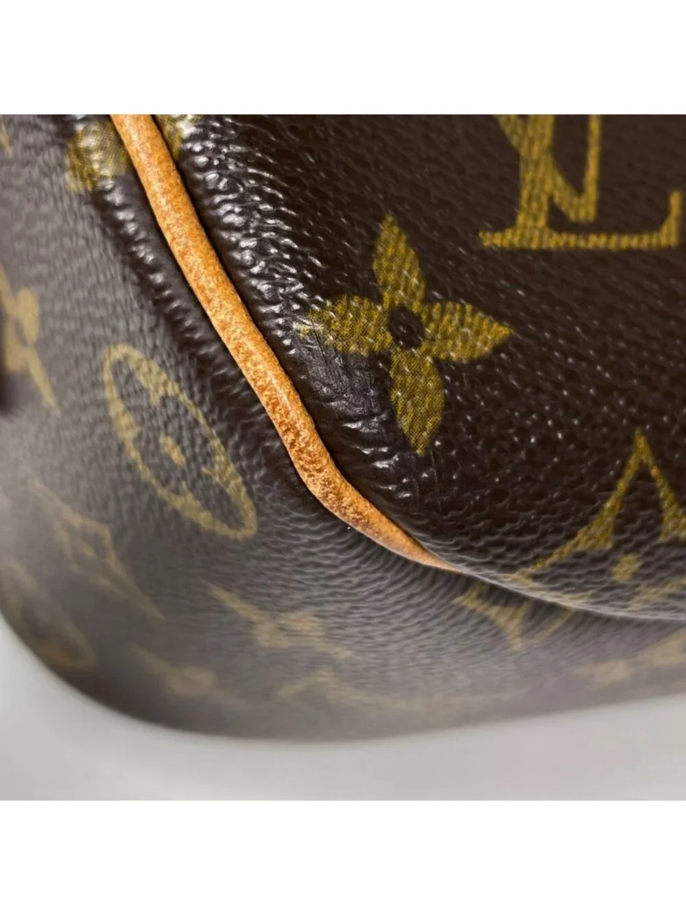 Louis Vuitton Shoulder Bag Monogram Brown